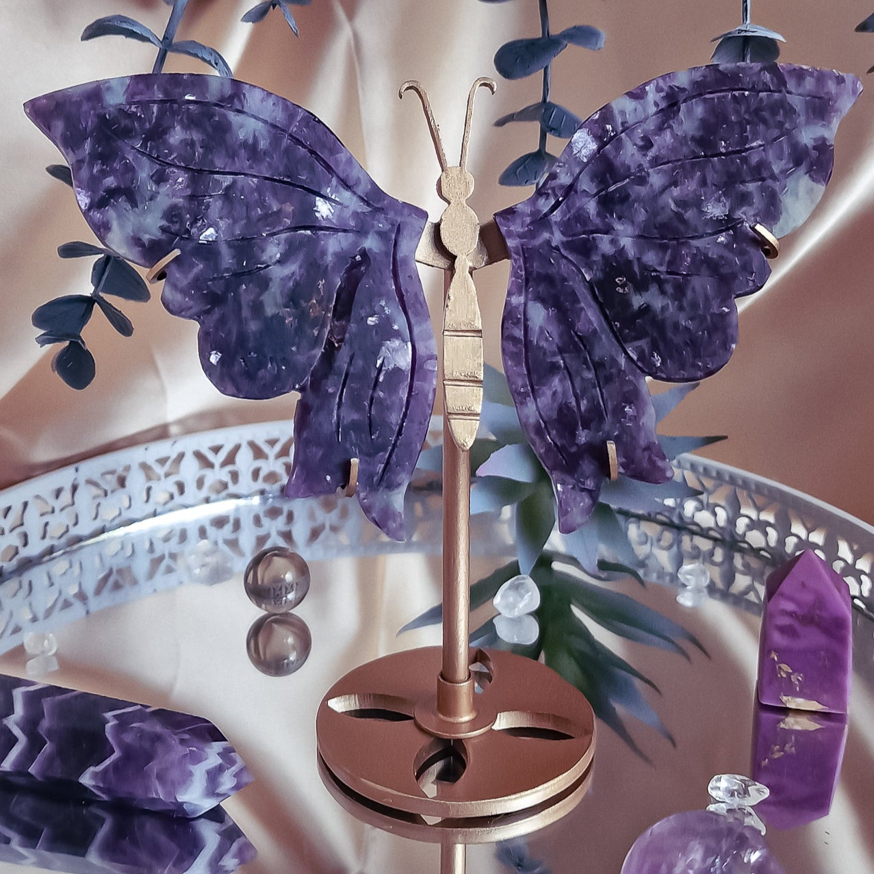 Schmetterling aus Lepidolith