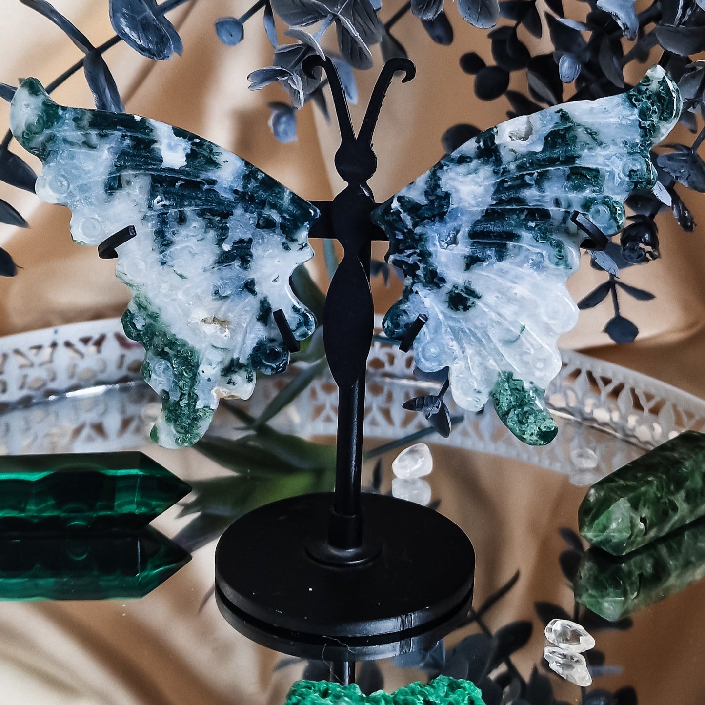 Schmetterling aus Moosachat