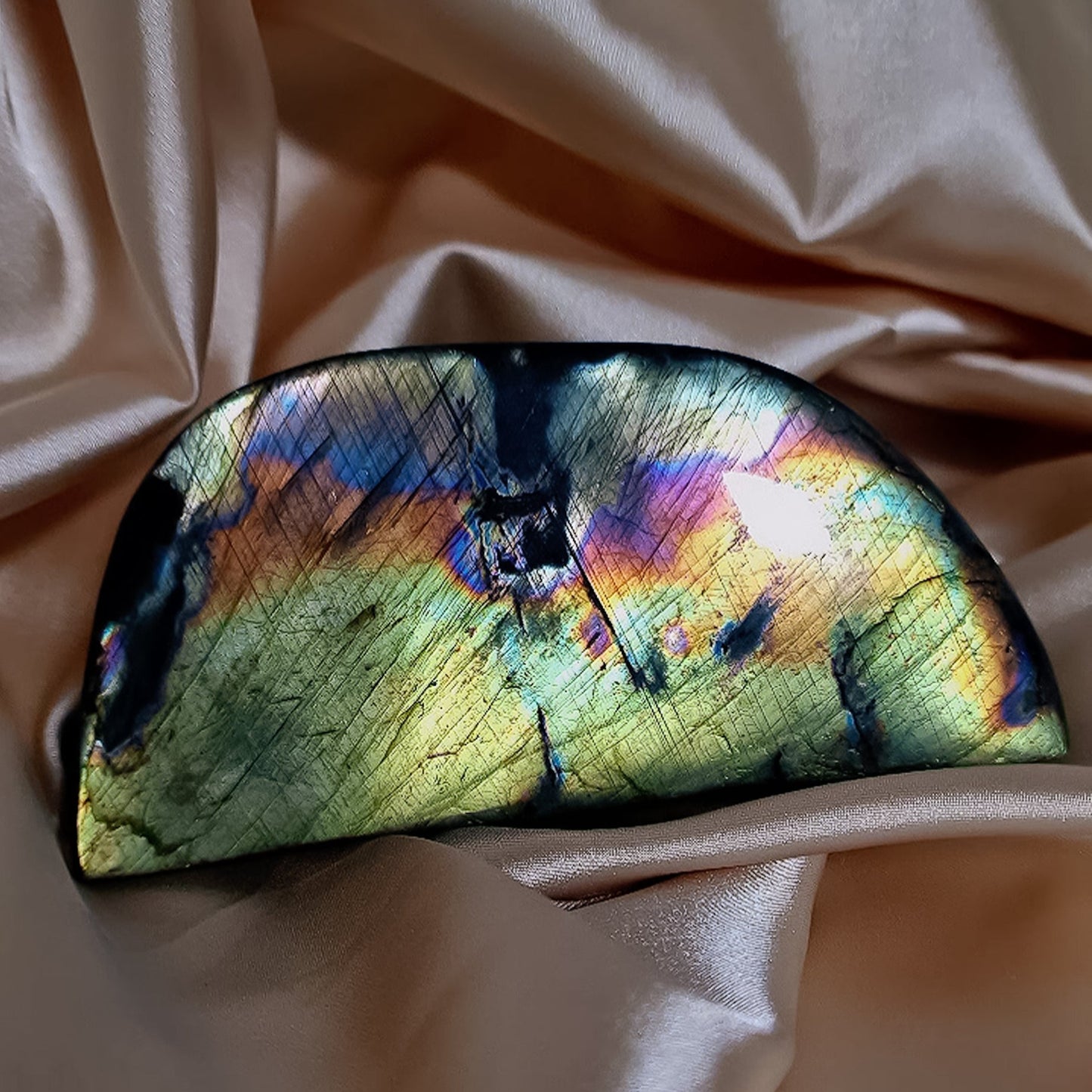 Regenbogen Labradorit