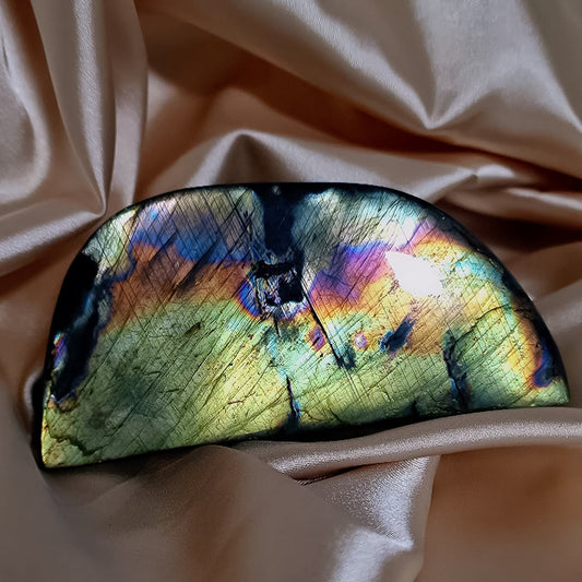 Regenbogen Labradorit